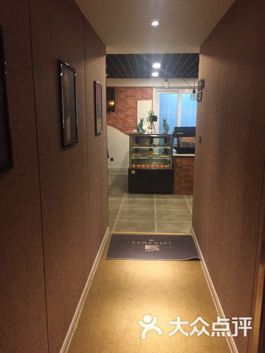 24FRAMES私人影咖-图片-西安休闲娱乐