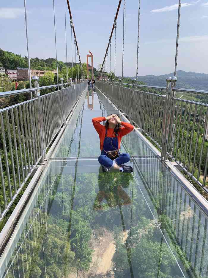 驷马水乡玻璃桥景区-"现在平昌也有玻璃栈道了 不恐高