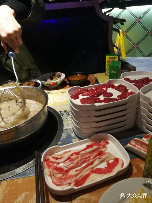 牛满分鲜牛肉自助火锅(保利广场店)图片