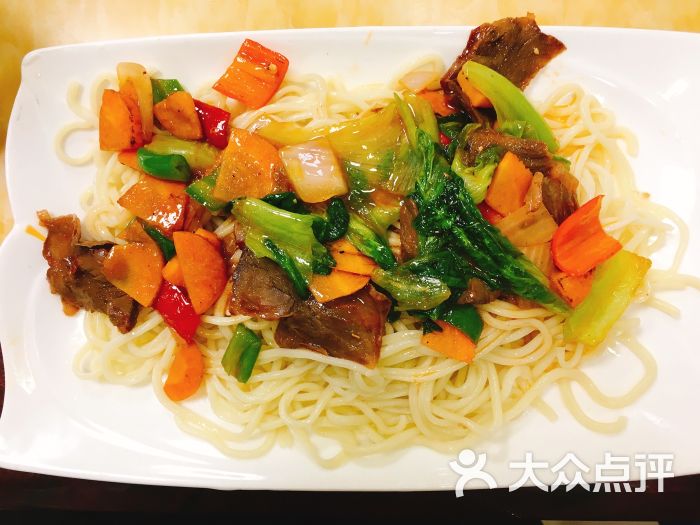 红烧牛肉盖浇面