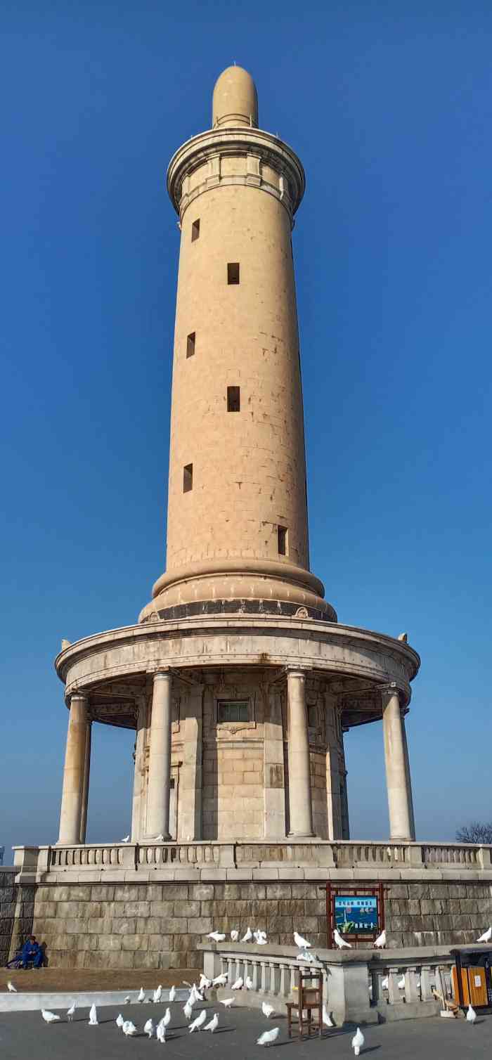 白玉山景区-"旅顺白玉山景区位于大连市旅顺口区长江路1.