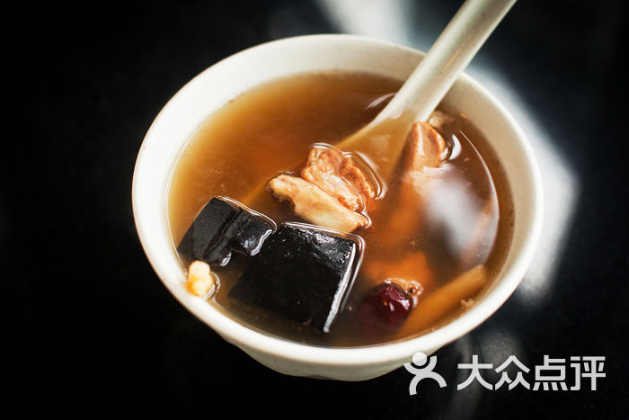 元一靓汤(平湖店)灵芝炖排骨图片 - 第2张