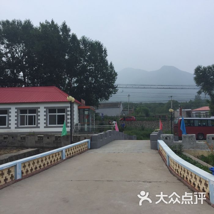 雾灵山中油雾灵度假村