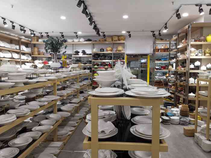 万润国际酒店用品市场-"那天和朋友一起去看酒店用品