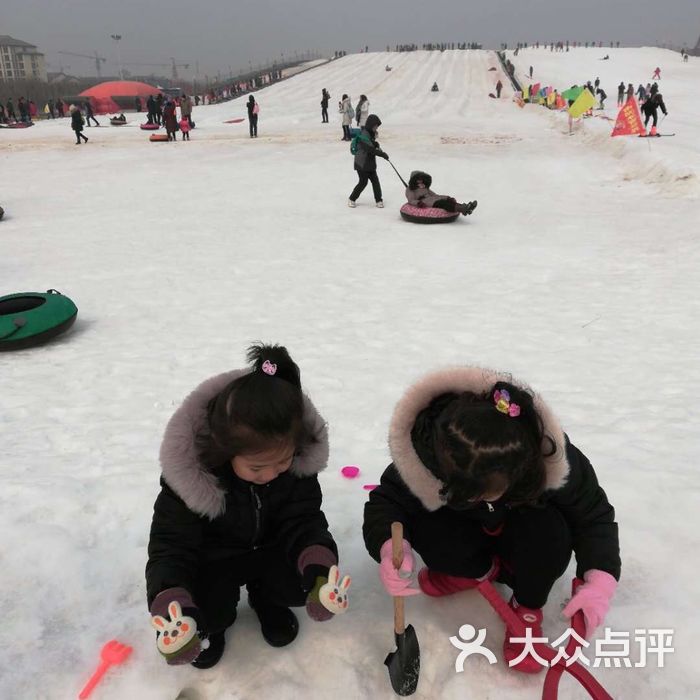 武清南湖冰雪世界