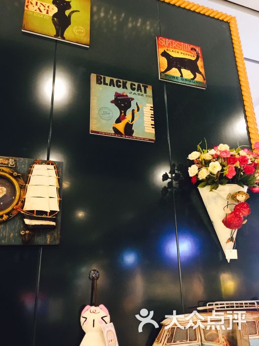 三猫时袋-装饰墙图片-哈尔滨购物