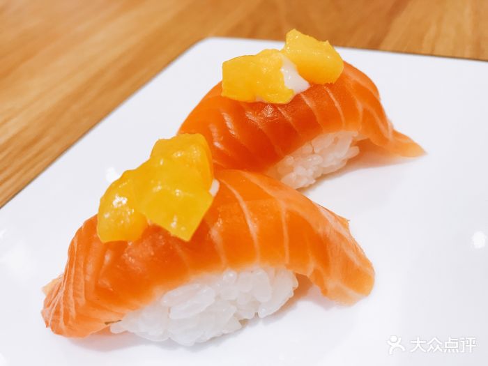 小句号日本料理(嘉定中信万达店)芒果三文鱼寿司图片 - 第57张