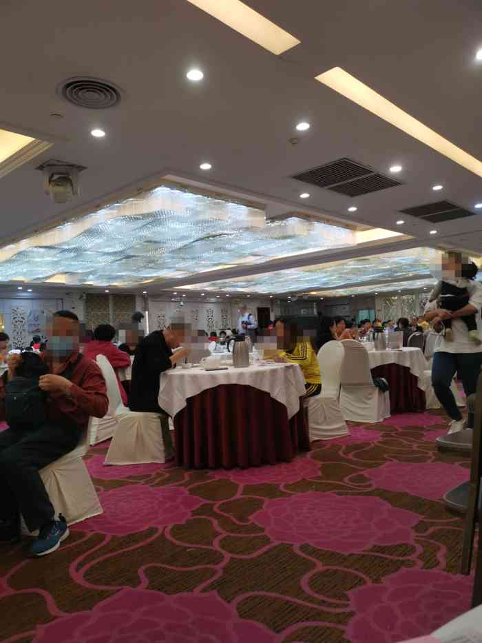 百乐门喜宴(东方文德广场店)-"选了东方文德店,离农讲所地铁和公园前