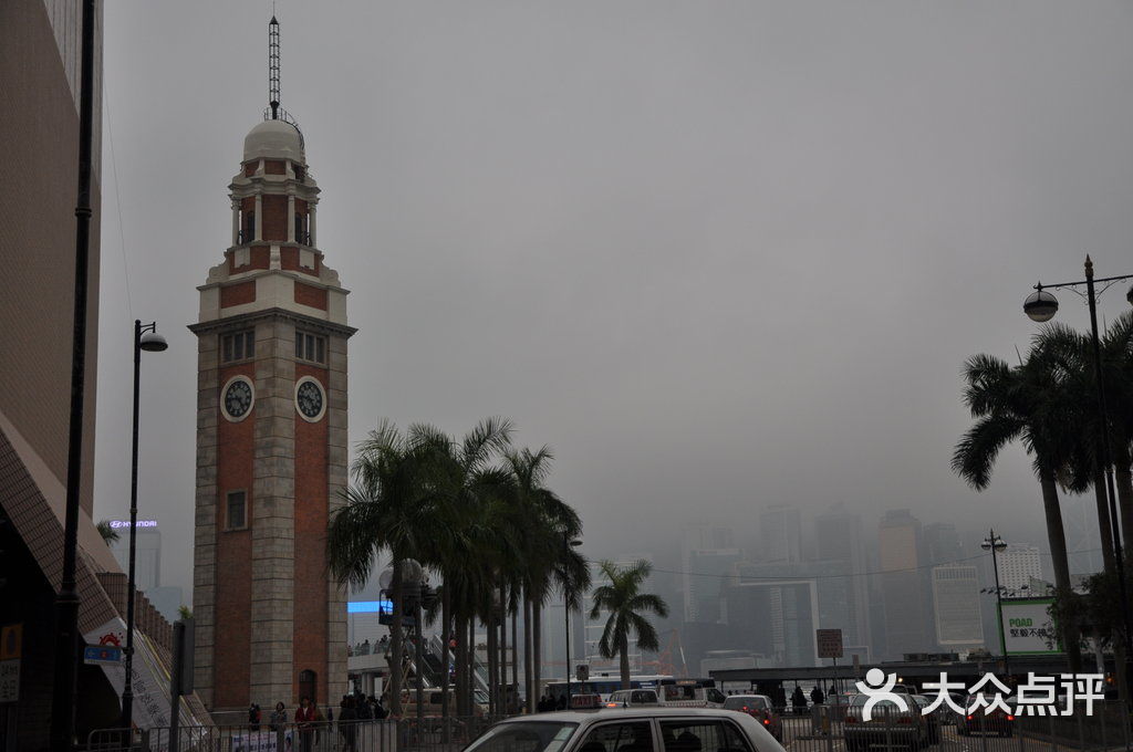 尖沙咀钟楼-白天去天星码头,边上的大钟楼很显