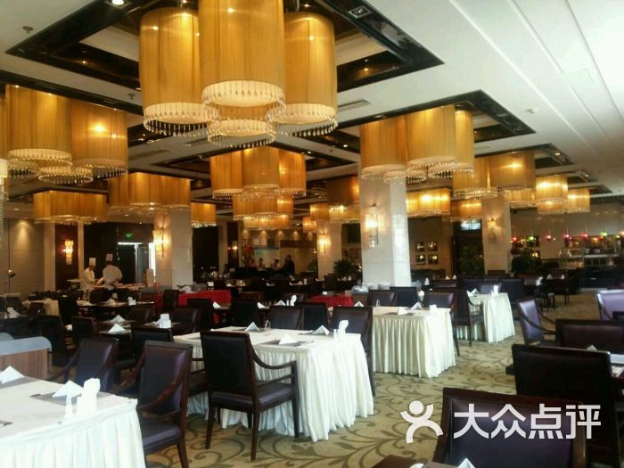 湛山花园酒店自助餐厅--环境图片-青岛美食-大众点评网