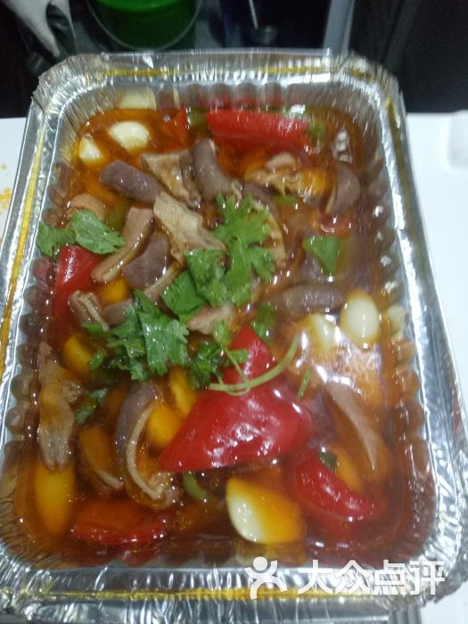锡纸蒜香肚丝,锡纸肥肠,秘制土司非常好吃