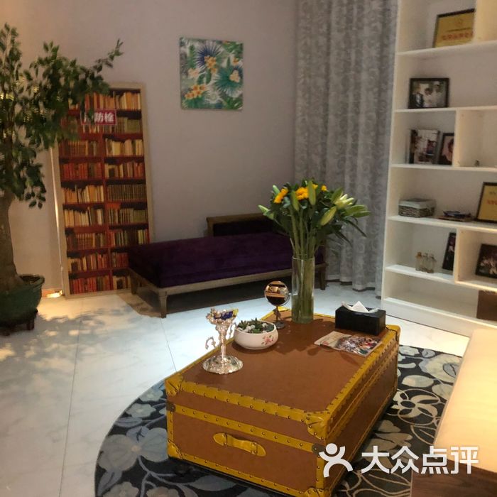 皇家天使熙地港会所