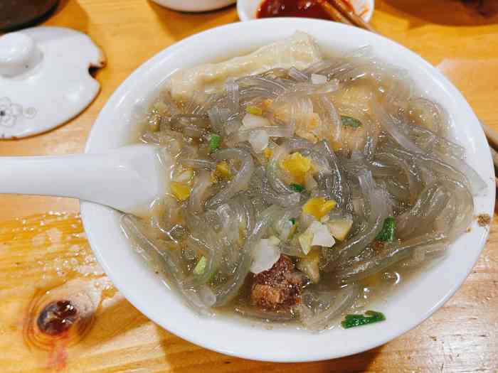 大人豆面碎-"从紫阳古街出来路边的一家夜宵店,说是6点.