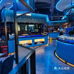 采极鲜新概念海鲜自助餐厅大宁音乐广场店