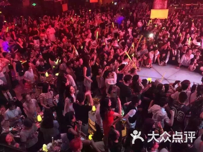 晚装空间酒吧(福田店)-图片-深圳休闲娱乐