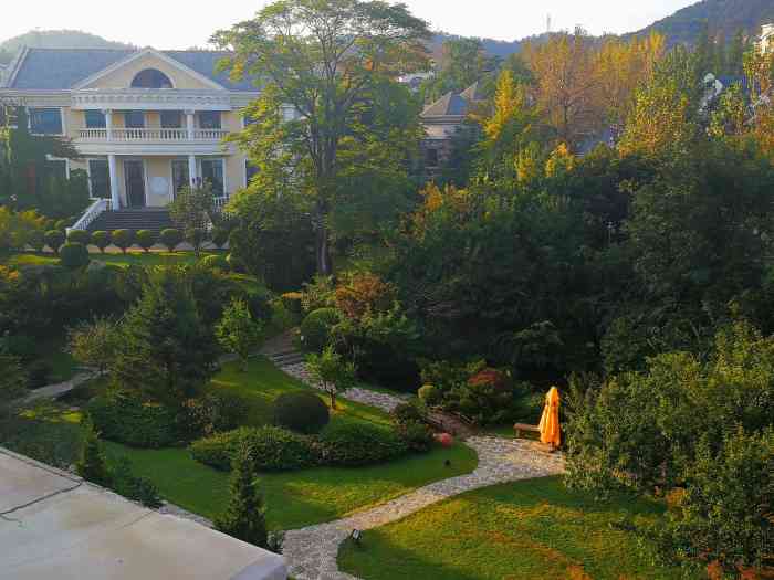 大连南山花园酒店-"富丽华南山花园酒店位于风景秀丽