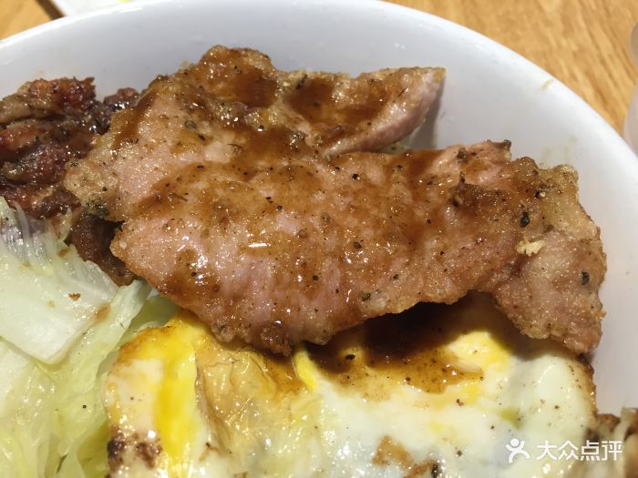 环境不错,就在广州图书馆附近,地址很容易.-悦