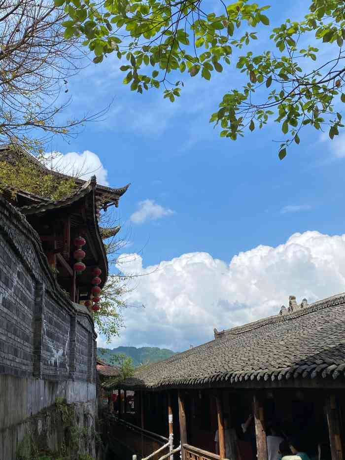 万寿古寨-"石柱比较著名的景点,而如今更出名的是它这
