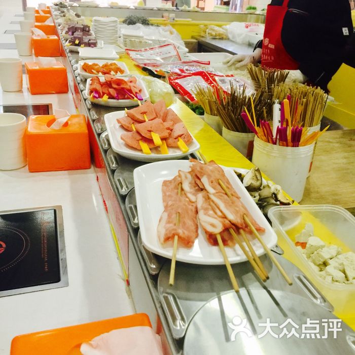 尚捞旋转小火锅(开发区大润发店)图片 - 第2张