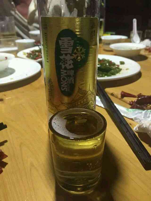 打分    /人 爆炒做得很好,老板很热情,喝夜啤酒得好地方