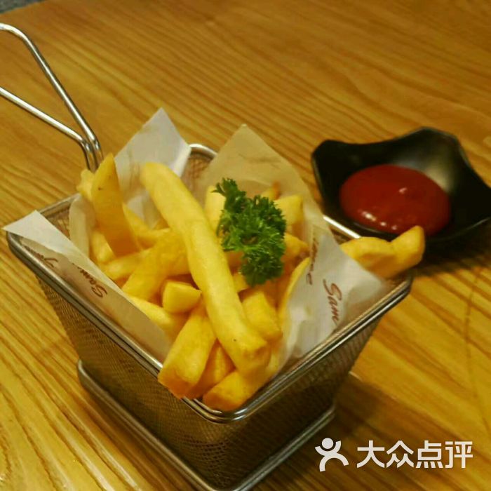明洞食光韩国美食(中贸广场店)美式炸薯条图片 - 第2张