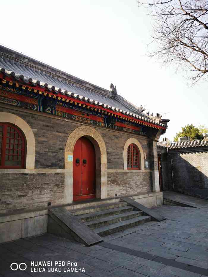 静默寺位于北长街昭显庙南侧,故宫外八庙之一,建于明末,原本为关帝庙.