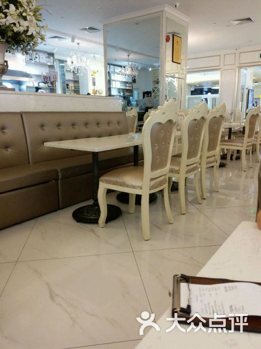 碧华丽意大利餐厅·Beverly Hills Pizzeria-行车