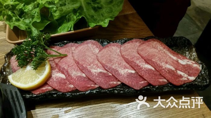薄切牛舌