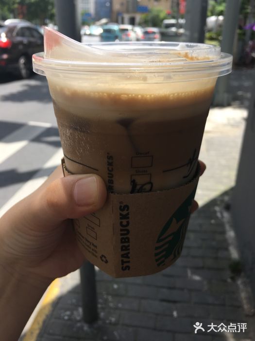星巴克(淮海东路店)棉云冰焦糖玛奇朵图片