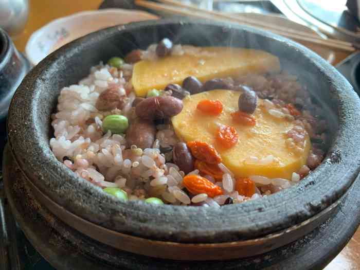 海兰江石锅饭(原釜山石锅饭)(水上店)-"味道好.但过节