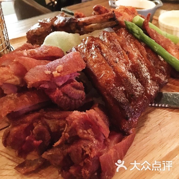 侯斯顿主题餐吧(常州江南环球港店-bbq猪肋排大拼盘图片-常州美食