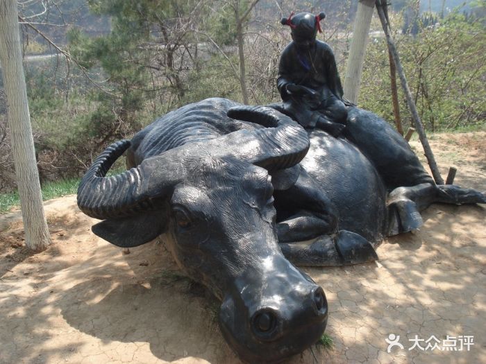 五一休假期间朋友们集合去海之韵公园游玩。