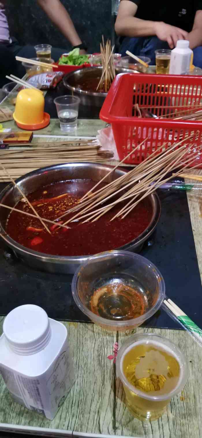 西航串串(草场坡店)-"给老板贡献第一条点评哈哈哈哈.