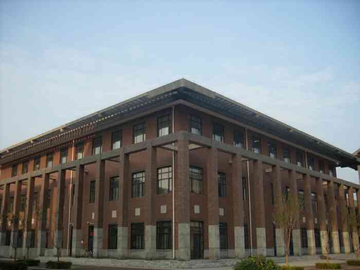 西安建筑科技大学(草堂校区)