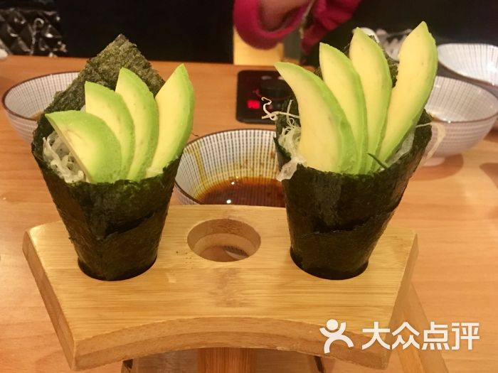 牛油果手卷