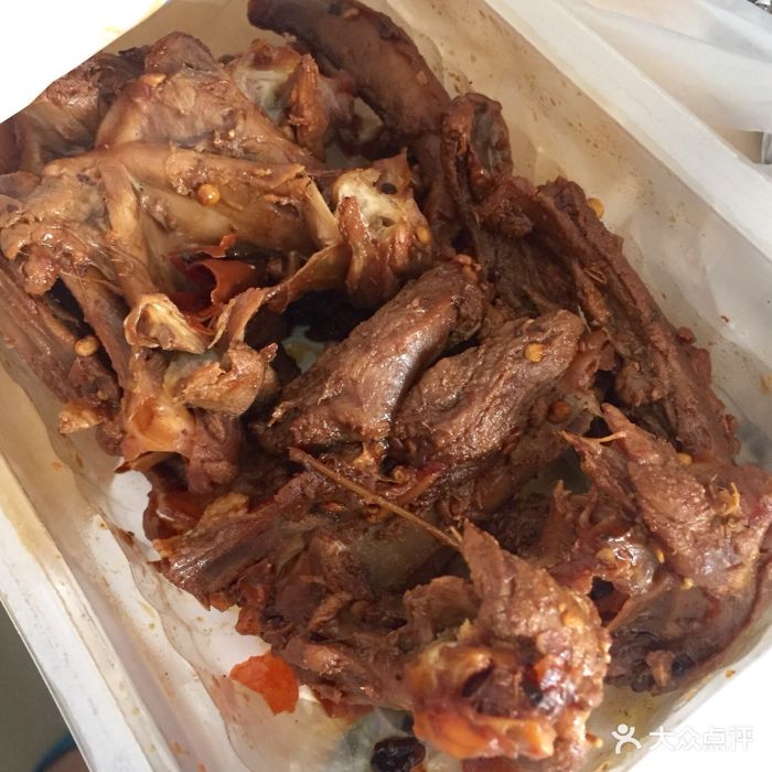 周黑鸭(天虹百货店)鸭锁骨图片