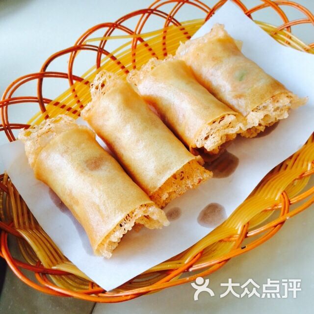 鹅肝春卷