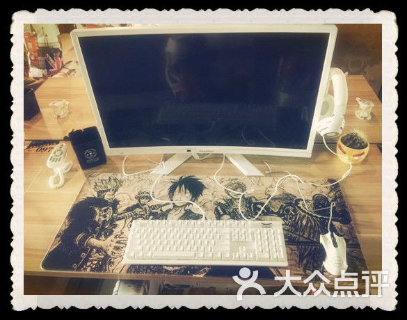 风林火山网络会所-32寸曲屏一体机,机械键盘,宏