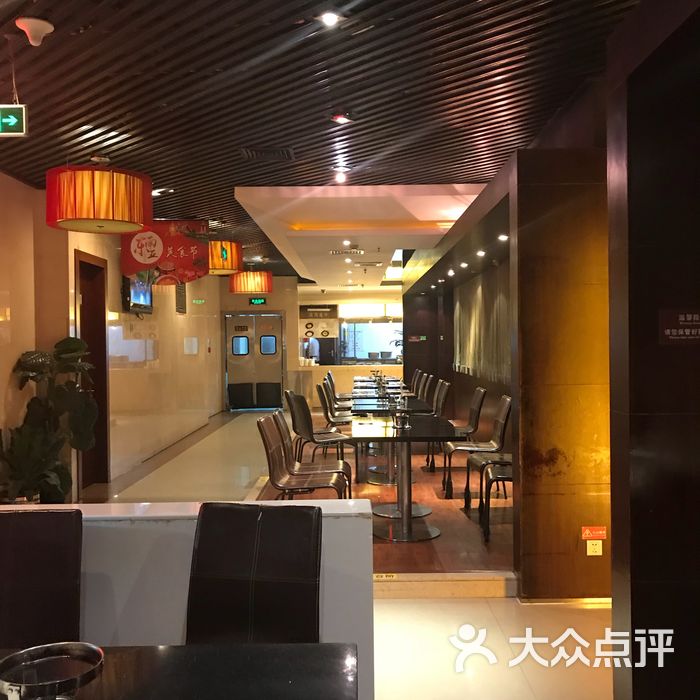 金马门国际美食百汇