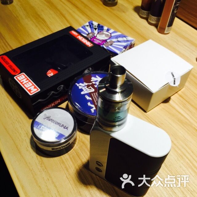 sw vape 圣雾蒸汽(电子烟 蒸汽烟店)图片 - 第1张