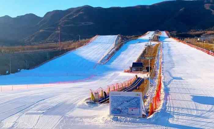 北京西山滑雪场-"北京西山滑雪7915场算得上城区.