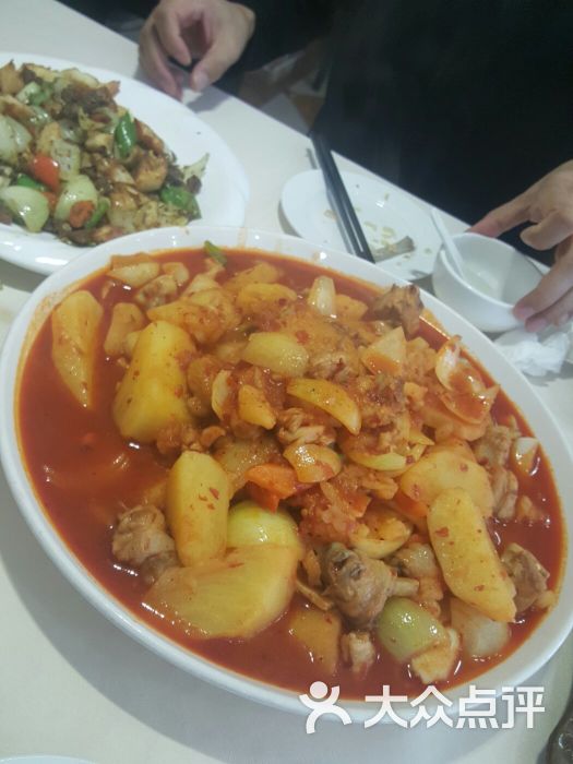 大漠楼兰新疆美食(牡丹园店)新疆特色大盘鸡图片 第3张