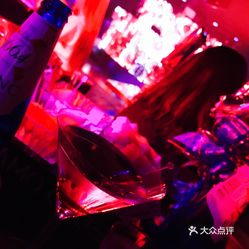 酒吧 朝阳区  三里屯  amo club  北京唯一的一家拉吧?
