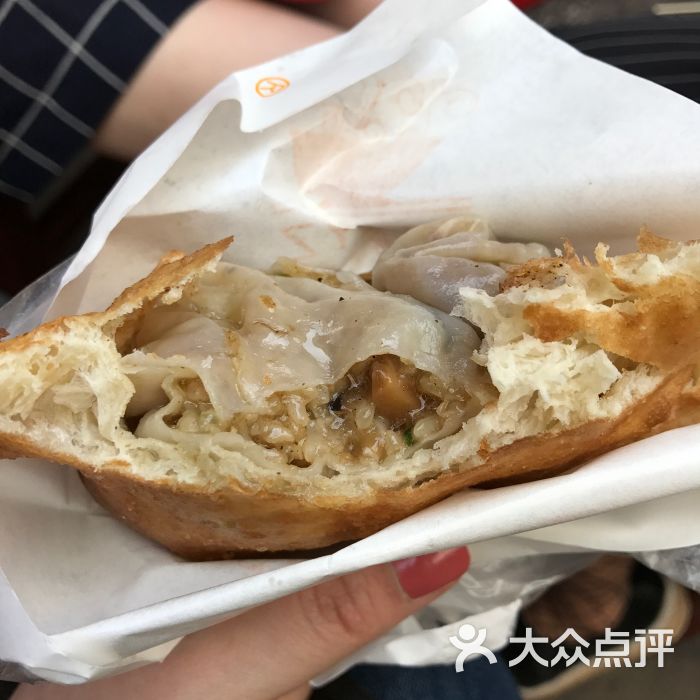 赵师傅油饼包烧麦-油饼包烧麦图片-武汉美食-大众点评