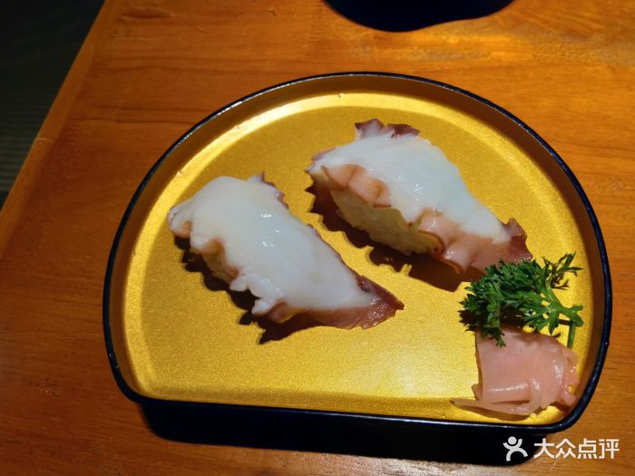章鱼握寿司