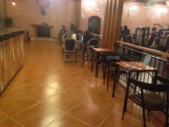 加州铁管健身中心