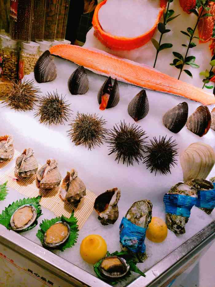 海宴一品-"海鲜非常的新鲜,皮皮虾非常鲜服务员儿态度.