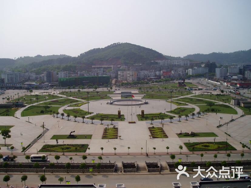 五岭广场-图片-郴州购物