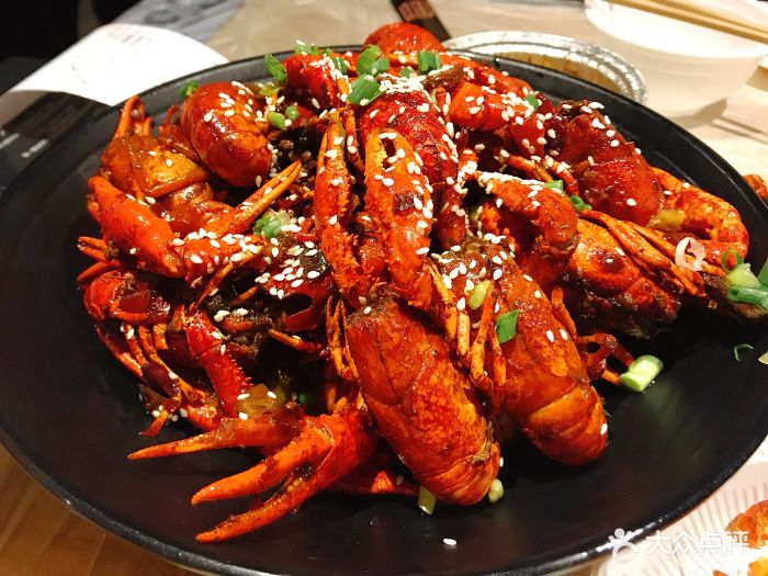 巴厘龙虾(石牌岭店)-油焖大虾-菜-油焖大虾图片-武汉美食-大众点评网