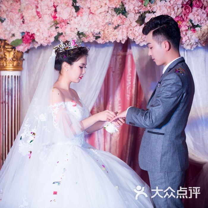 金娜婚纱图片-北京女士婚纱-大众点评网